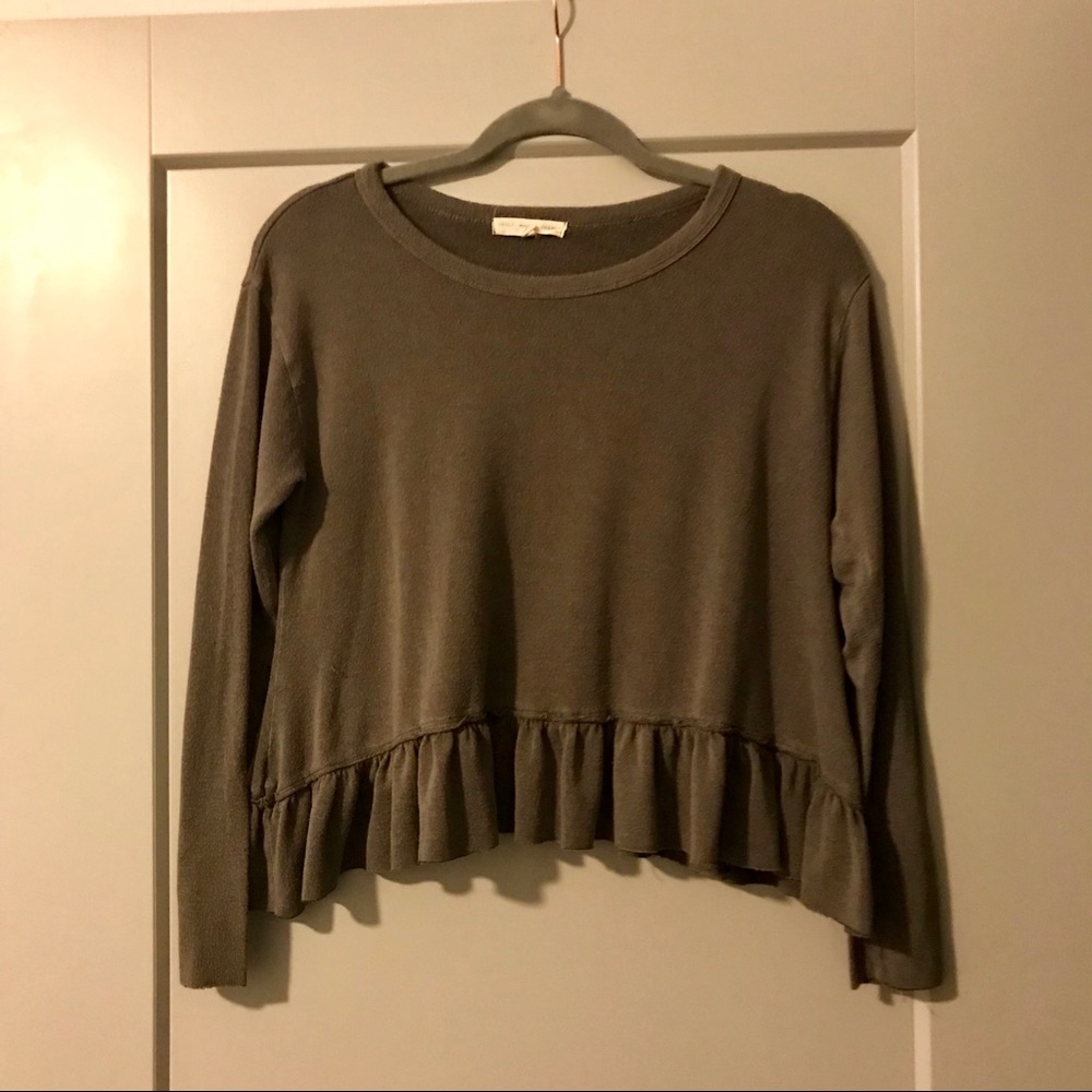 Urban Outfitters Truly Madly Deeply Ruffle Top